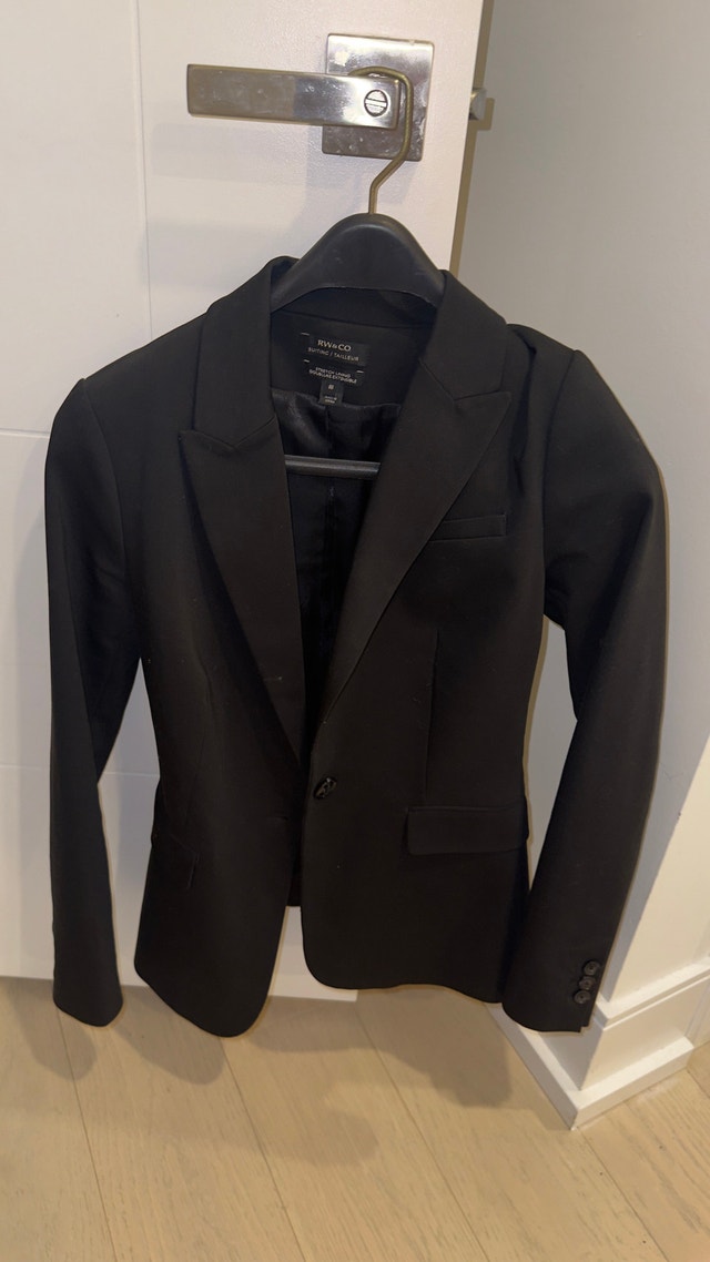 RW&Co women's blazer