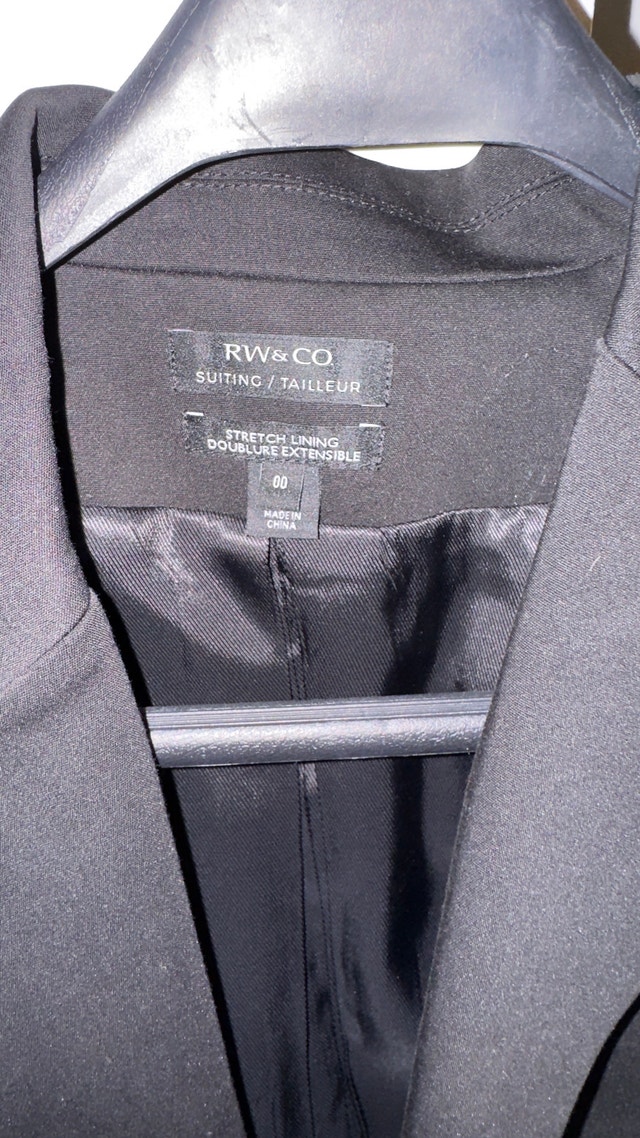 RW&Co women's blazer - photo 2