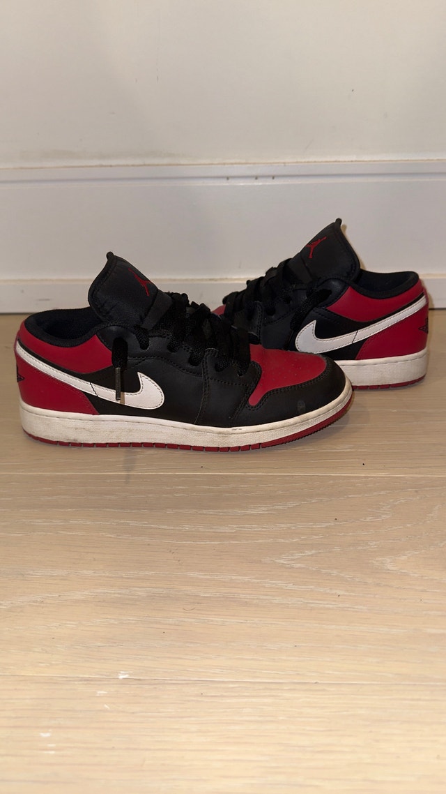 Nike Air Jordan 1 Low - Size 6.5