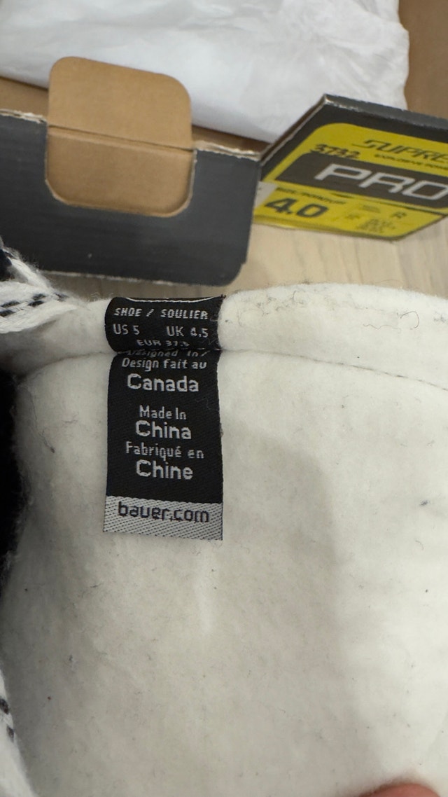 Bauer Supreme Skates - Size 4 - photo 3