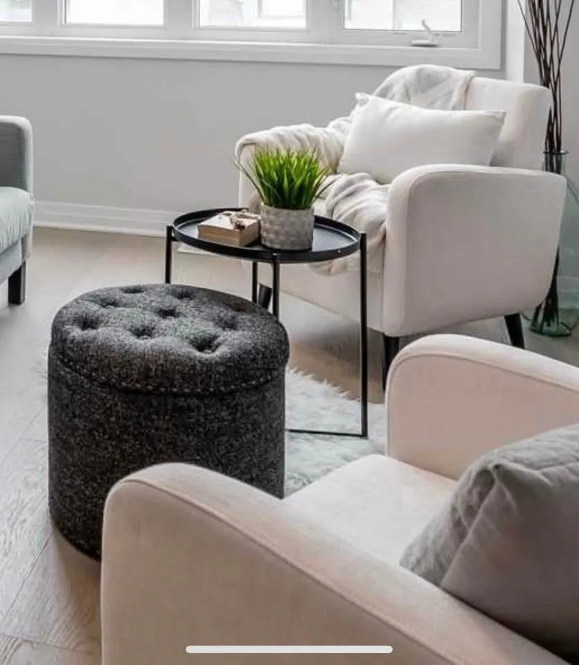 Grey Round Storage Ottoman image indicator(2)