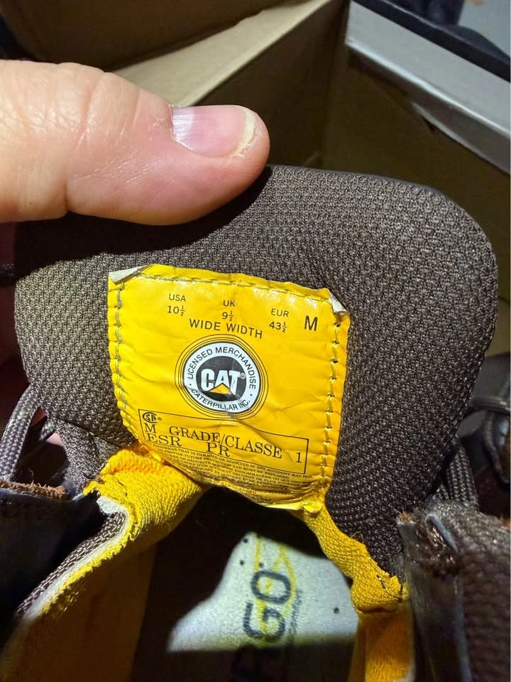 Caterpillar Work Boots - photo 2
