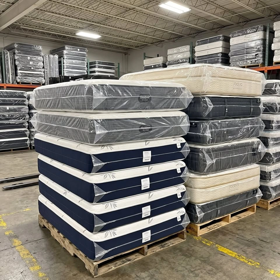 BRAND NEW QUEEN MATTRESS