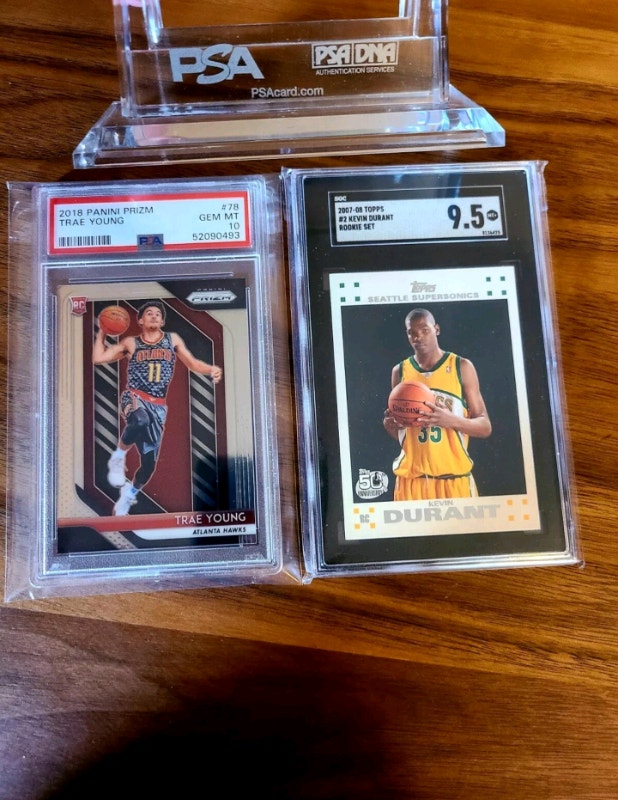 2018 Prizm Trae Young RC PSA 10 & 2007 Topps Kevin Durant RC SGC - photo 4