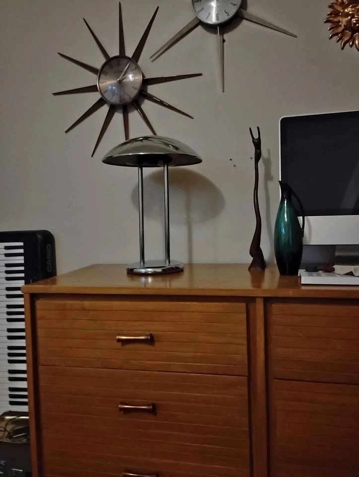Vintage Chrome Sonneman Lamp - photo 3