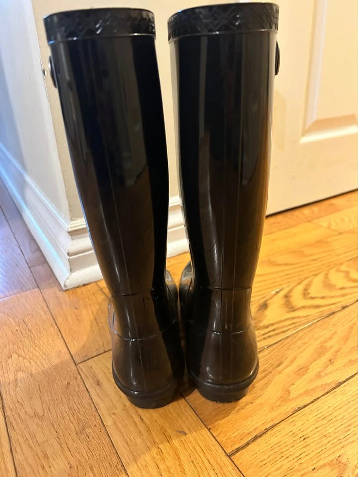 UGG Black High-Gloss Rain Boots size 8- 8.5 - photo 5
