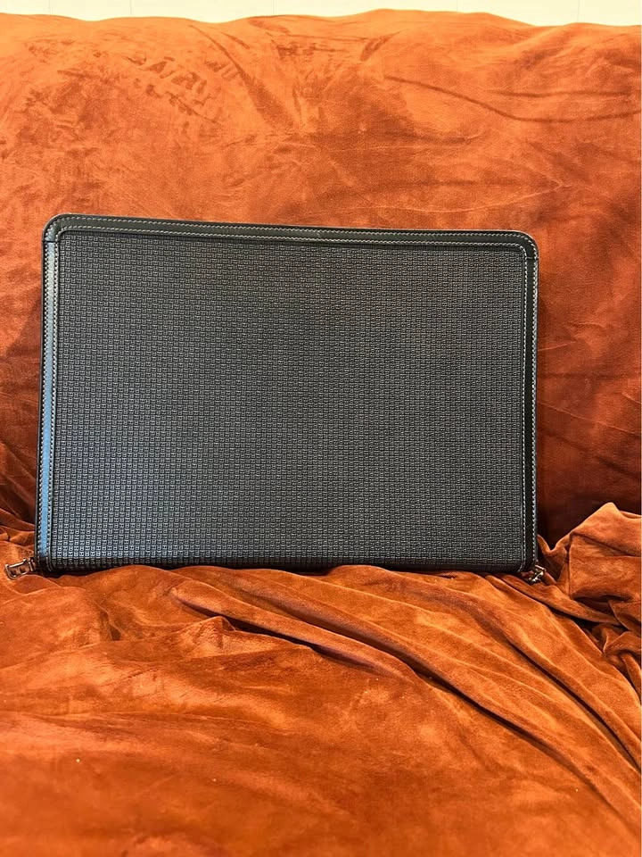 Black Bally Textured Leather Document Holder Portfolio - Made in - photo 2
