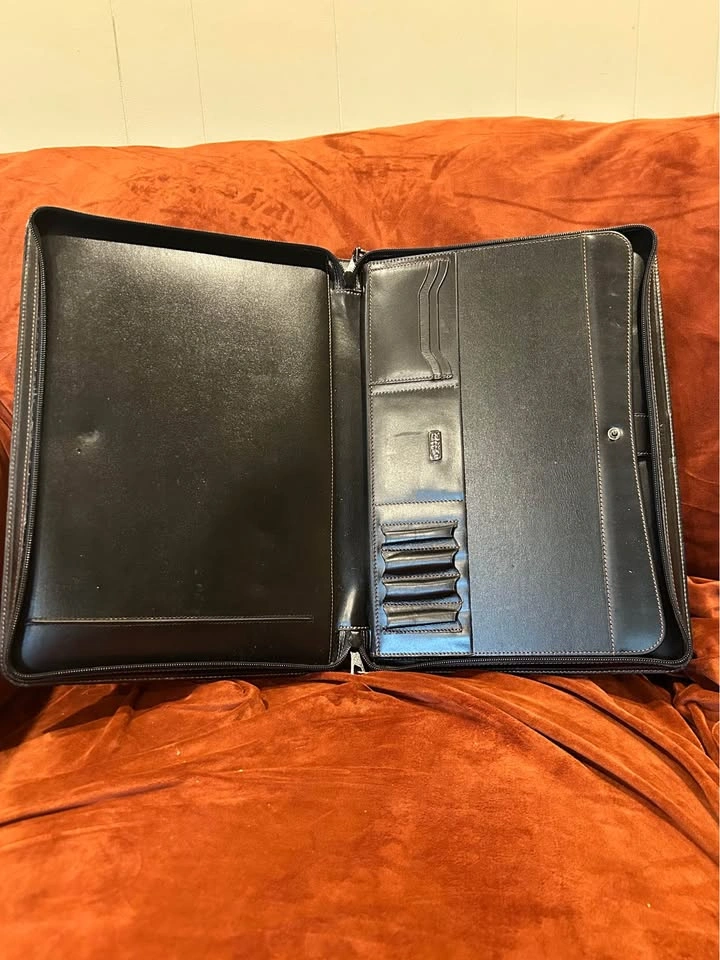 Black Bally Textured Leather Document Holder Portfolio - Made in - photo 3
