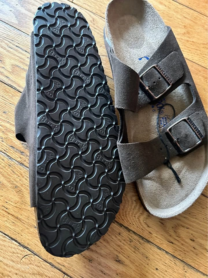 Brand new Birkenstock Arizona Soft Footbed - Men 10 - 43 Brown - photo 3