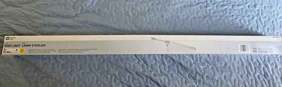 Commercial Electric 3ft LED Shop Light. 4000k