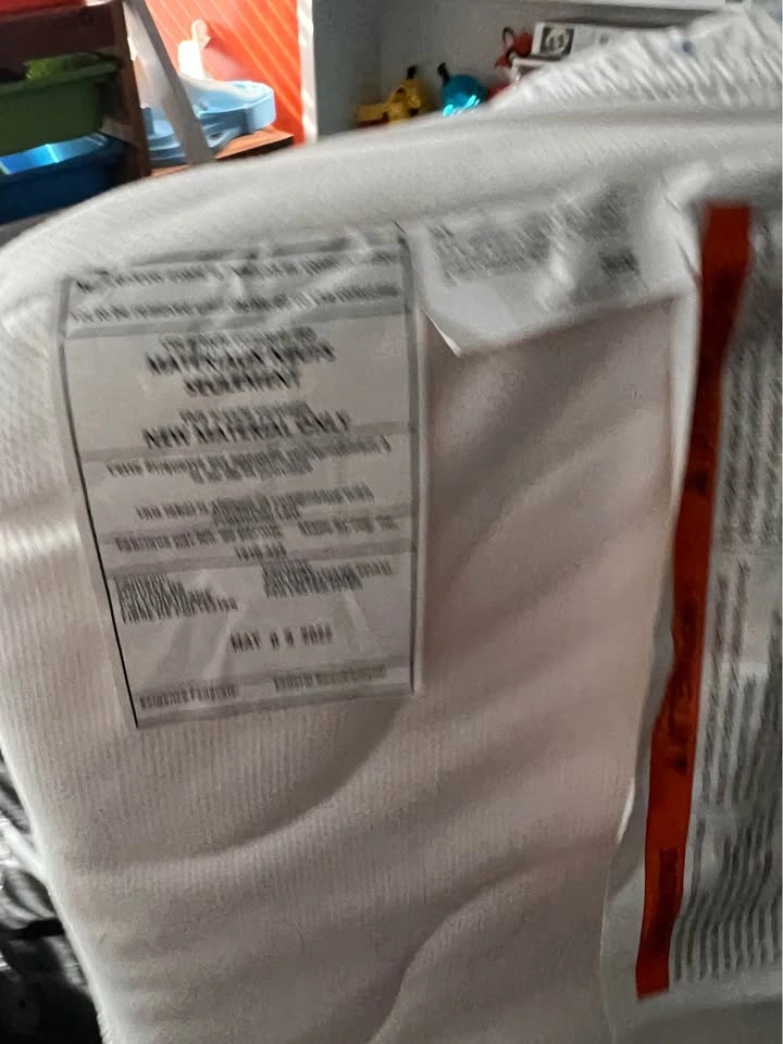 Ikea Crib mattress (memory foam) - photo 3