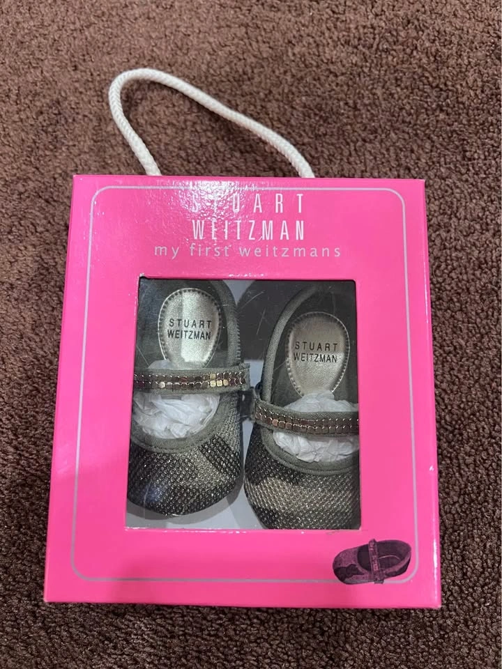 Stuart Weitzman Baby Girl Shoes Size 2 - photo 2