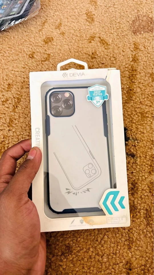 DEVIA HIGH QUALITY BACKCOVER FOR IPHONE 12 and 12 PRO!
