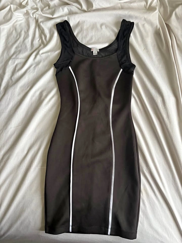 Gorgeous Guess Little Black Dress