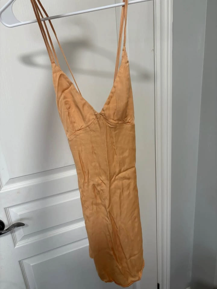 HNM Peachy Dress - photo 2