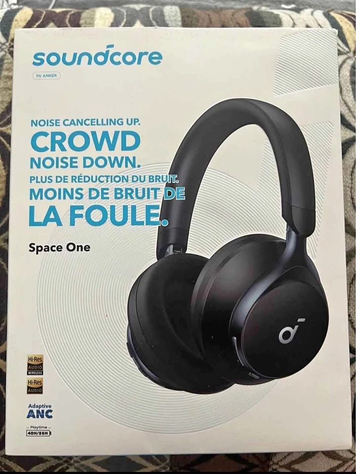 Brand new Soundcore Space One black - Noise cancelling headphone