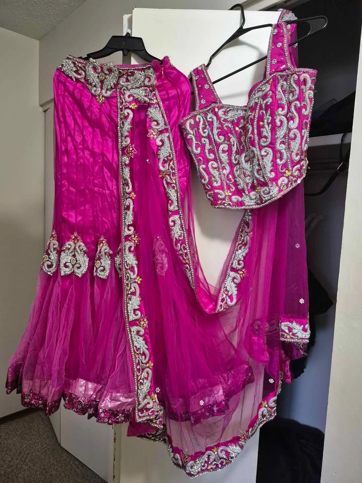 Pink Embroidered Indian Lehenga Choli - photo 2