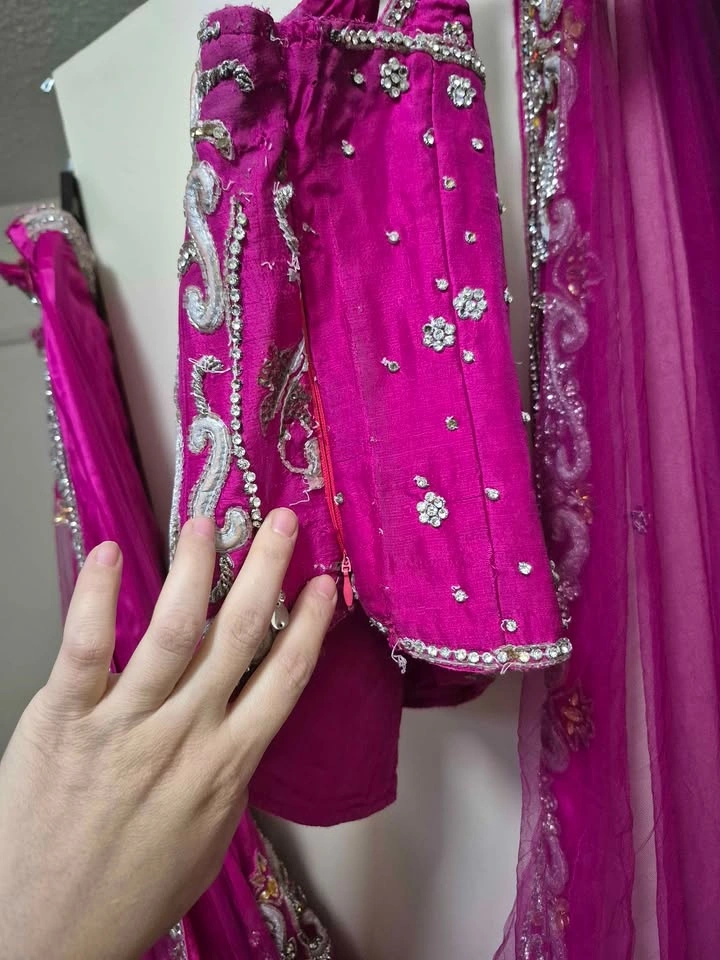 Pink Embroidered Indian Lehenga Choli - photo 3