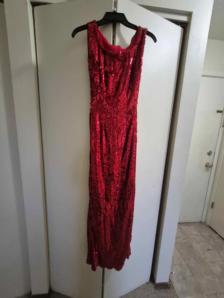 Red Sequin Dress - photo 4