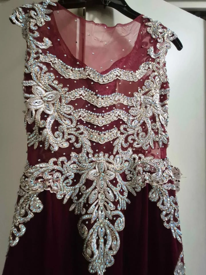 Burgundy Velvet Beaded Formal Dress - photo 4