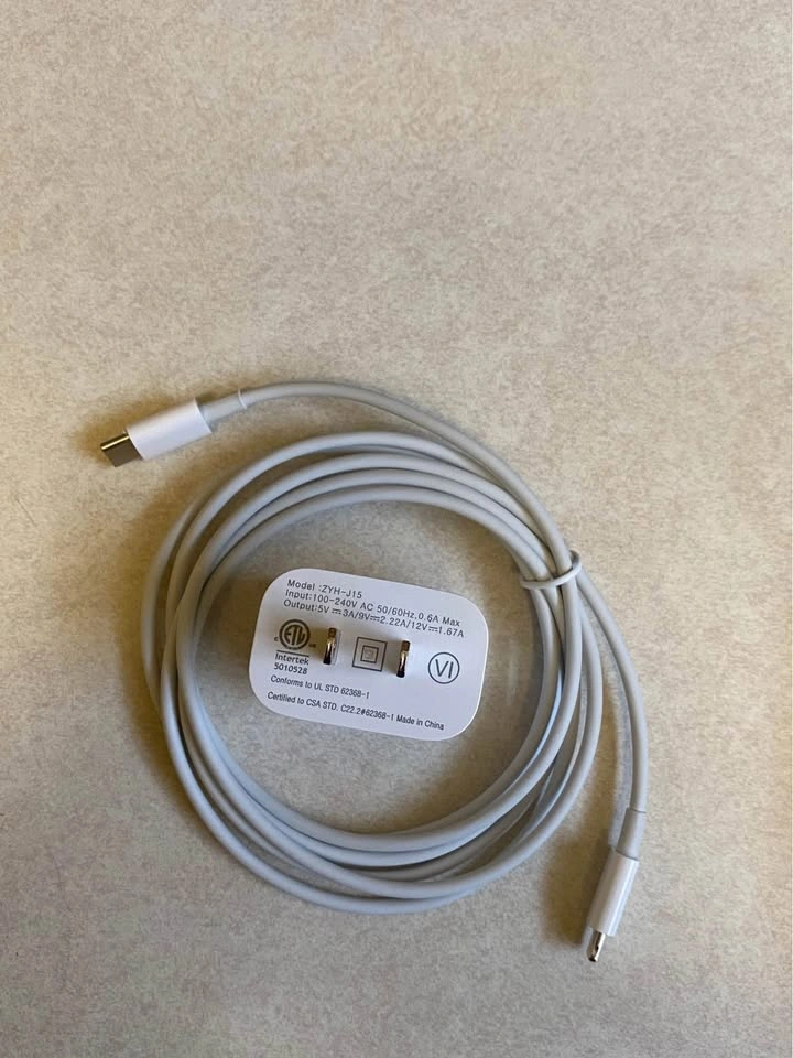 Brand new Fast charging iPhone Charger - photo 2