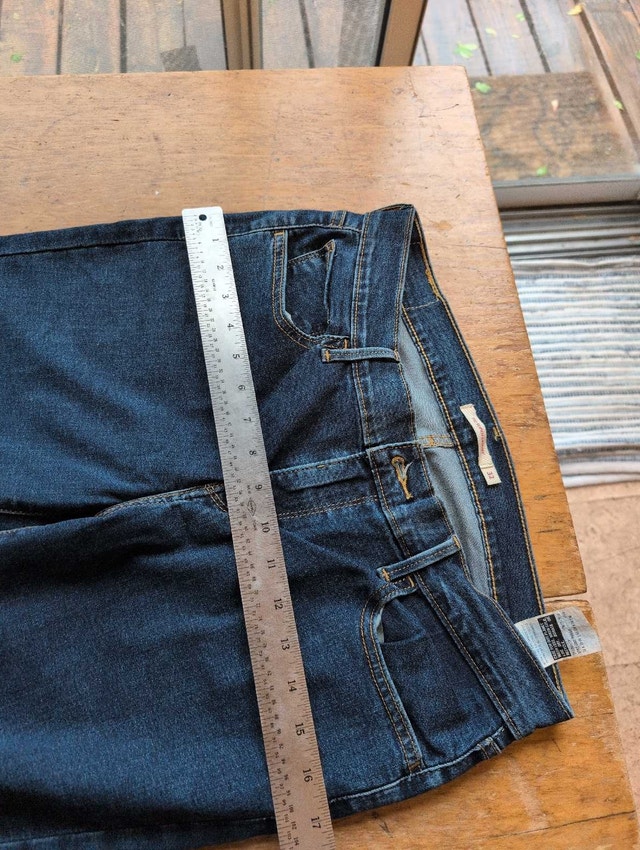 Levi's 710 Jeans Woman's Size 32 Blue - photo 2