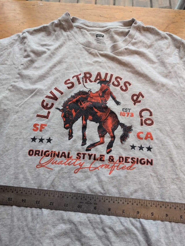 Levi's T-shirt Grey Medium - photo 3