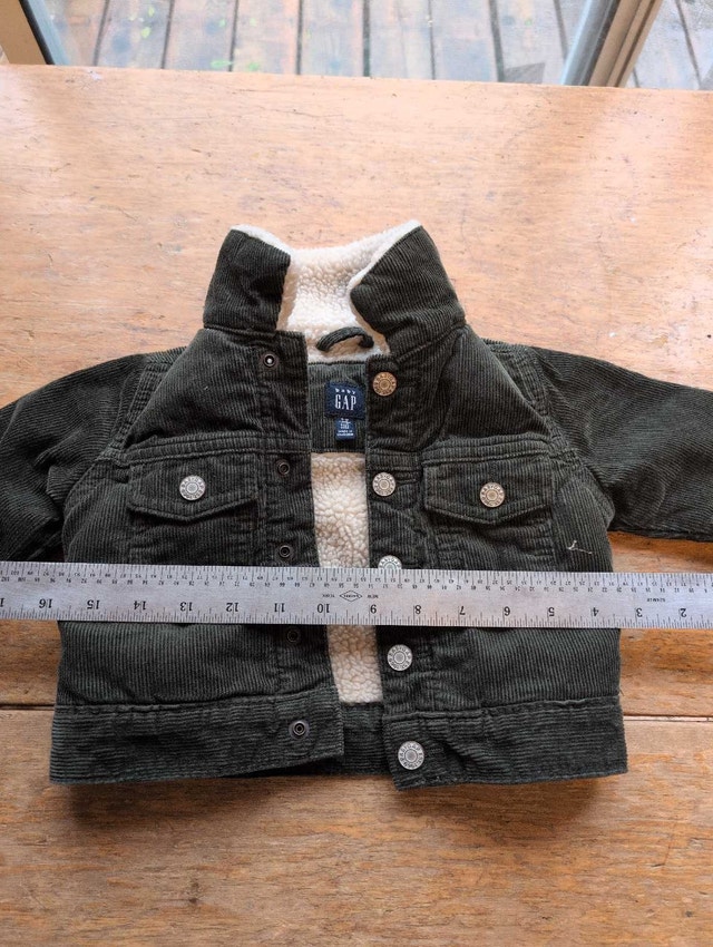Gap Corduroy Jacket baby Gap size 6-12 months