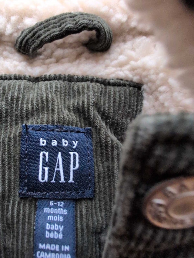 Gap Corduroy Jacket baby Gap size 6-12 months - photo 2