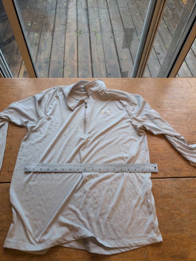 Under Armour Shirt Mens Medium Grey