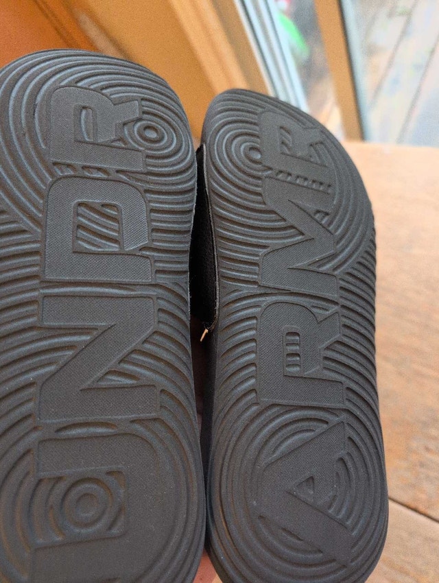 Under Armour Slides Black Size 12 - photo 2