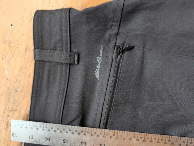 Eddie Bauer Shorts Woman's Size 16 Black - photo 5