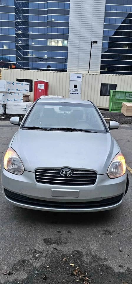 2010 Hyundai Accent GLS – Clean, Low KM, Great Condition
