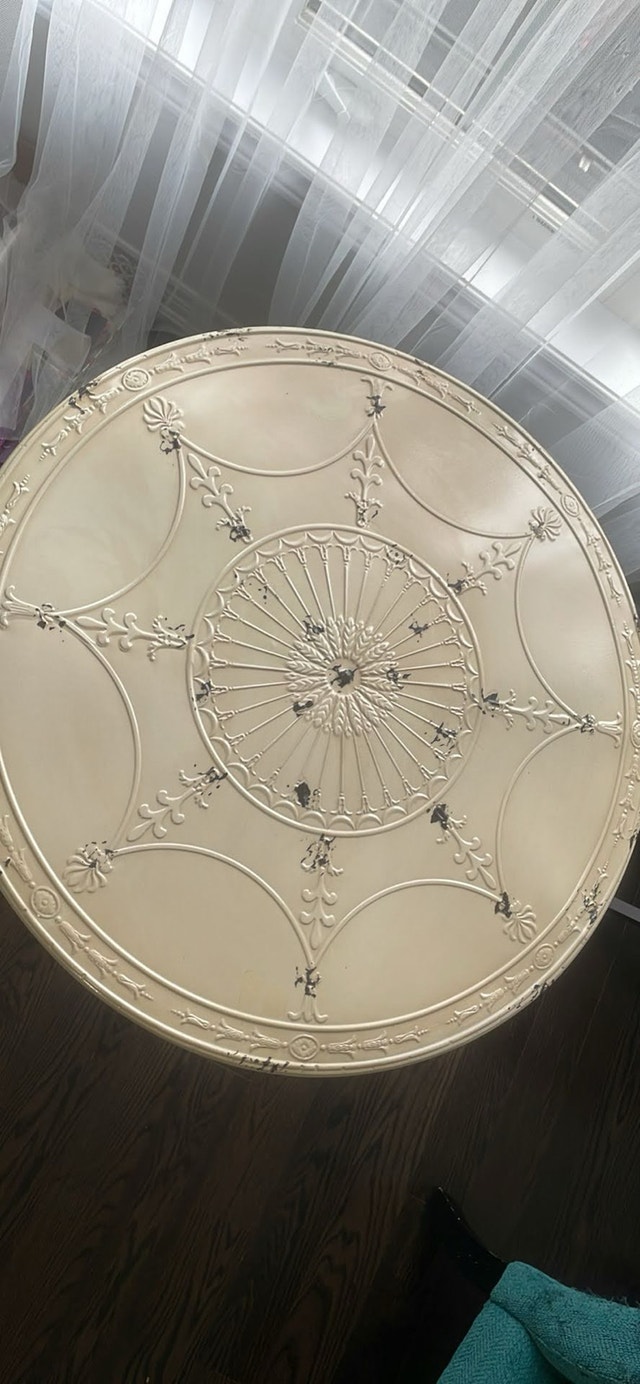 Rustic round table with metal top - photo 2