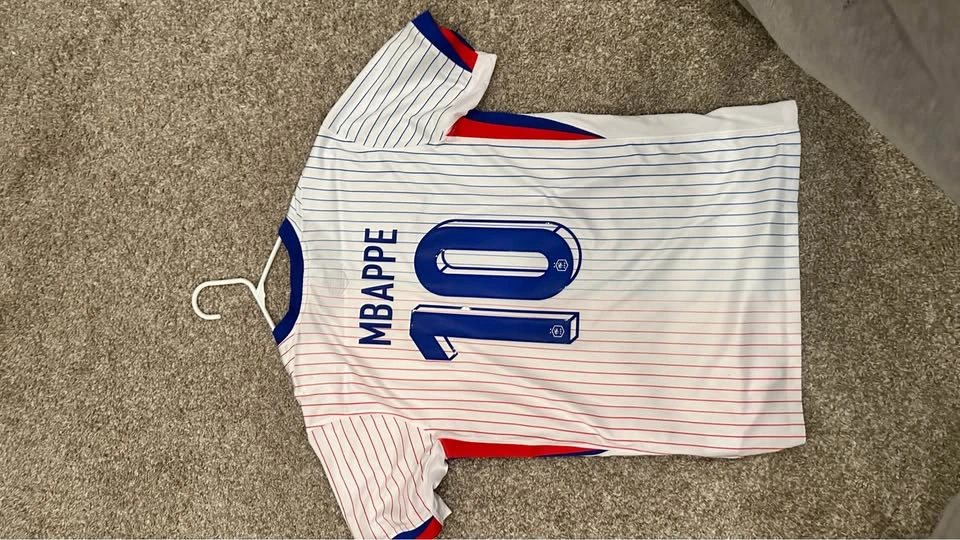 Mbappe France Jersey - Size Large - photo 2