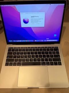 Apple MacBook Pro 13” 2017