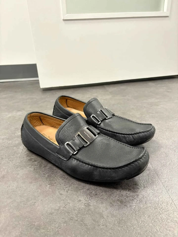 Authentic Salvatore Ferragamo Loafers - Black - Size 11.5 EE - photo 3