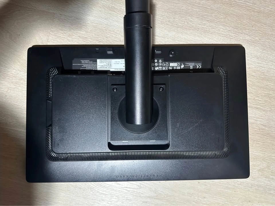 HP EliteDisplay E221 Monitor - photo 2