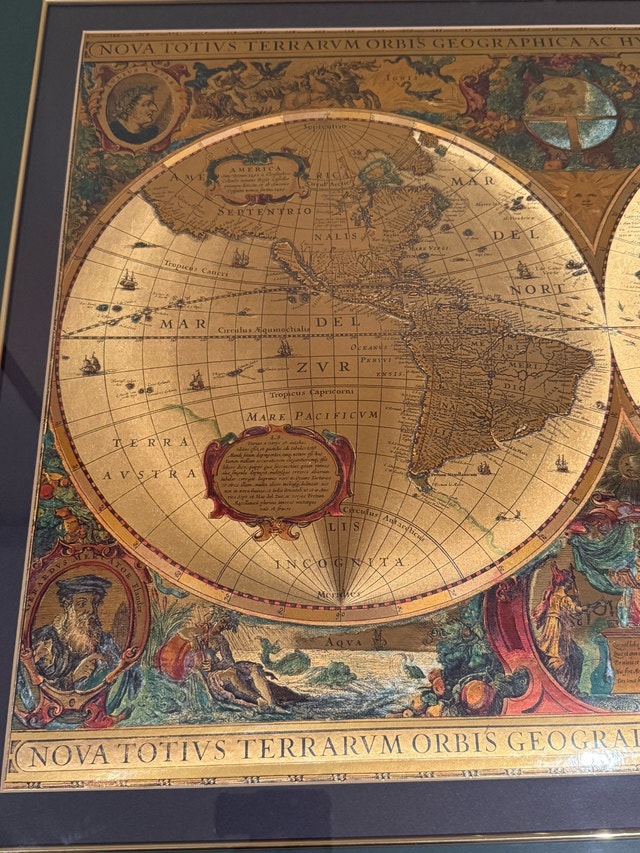 Framed World Map 28x32 - photo 3