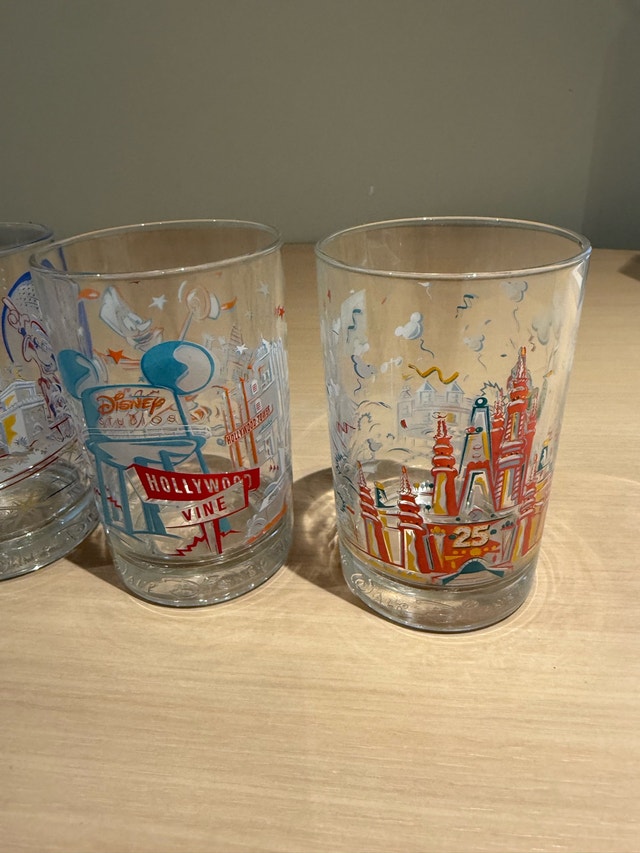 Disney 25th Anniversary Glasses - photo 5