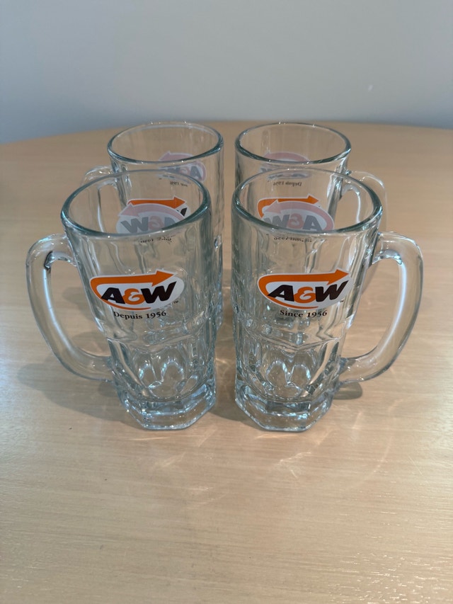 Set of 4 A&W Root Beer Mugs