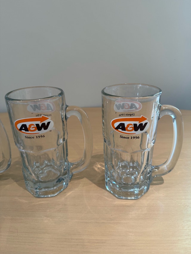 Set of 4 A&W Root Beer Mugs - photo 4