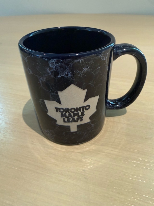 Toronto Maple Leafs Memorabilia Set - photo 3