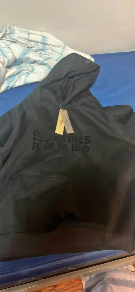 Black essential hoodie