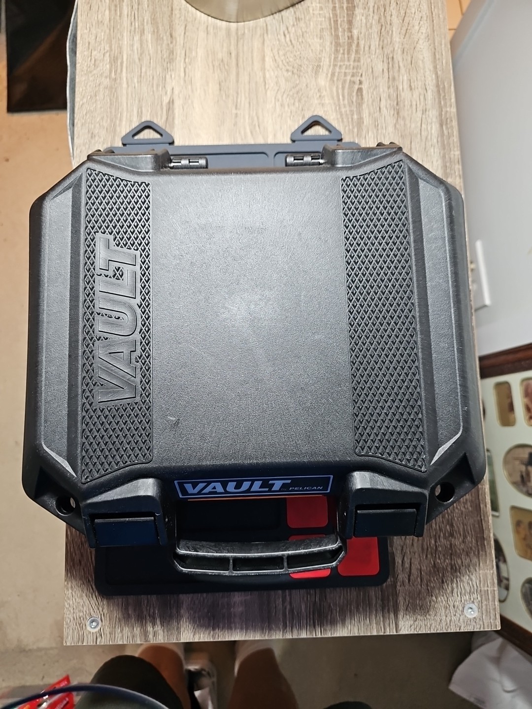 Pelican V100 Vault Small Pistol Case with Foam - Black