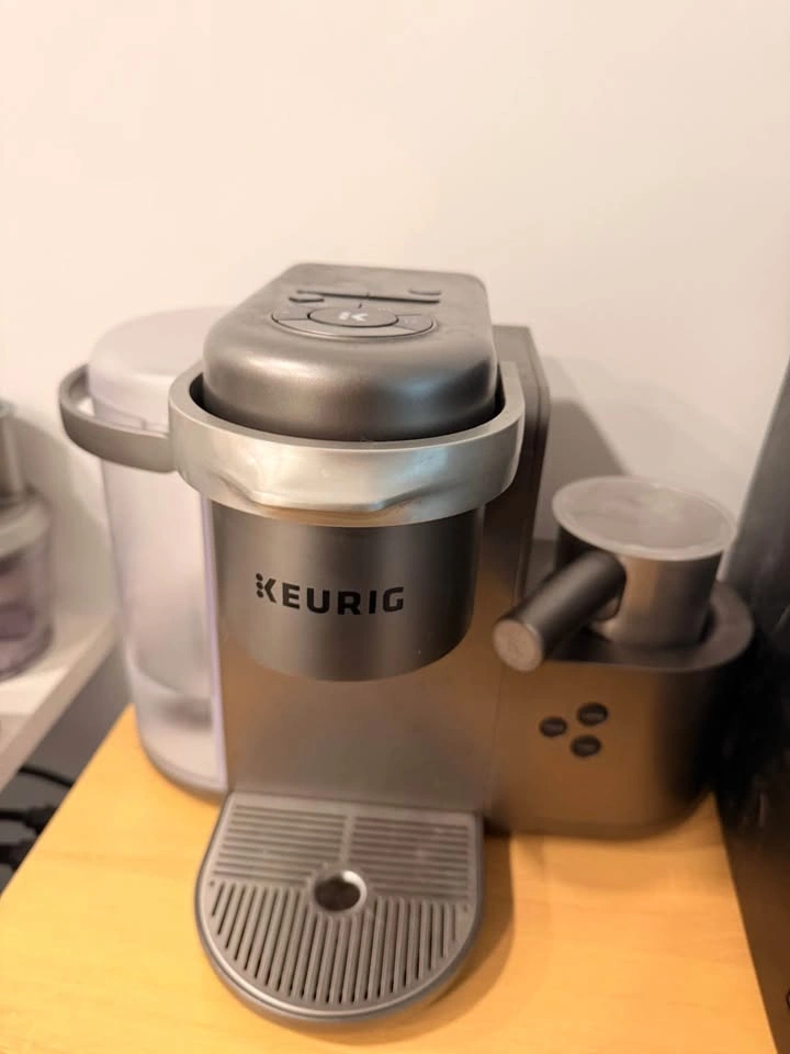 K-Café® Single Serve Coffee Latte & Cappuccino Maker - photo 2