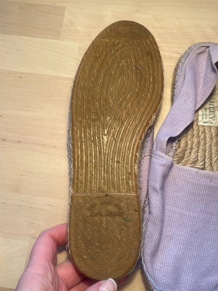 Laura Ashley Lilac Canvas Flat Espadrilles - US 7 - photo 4