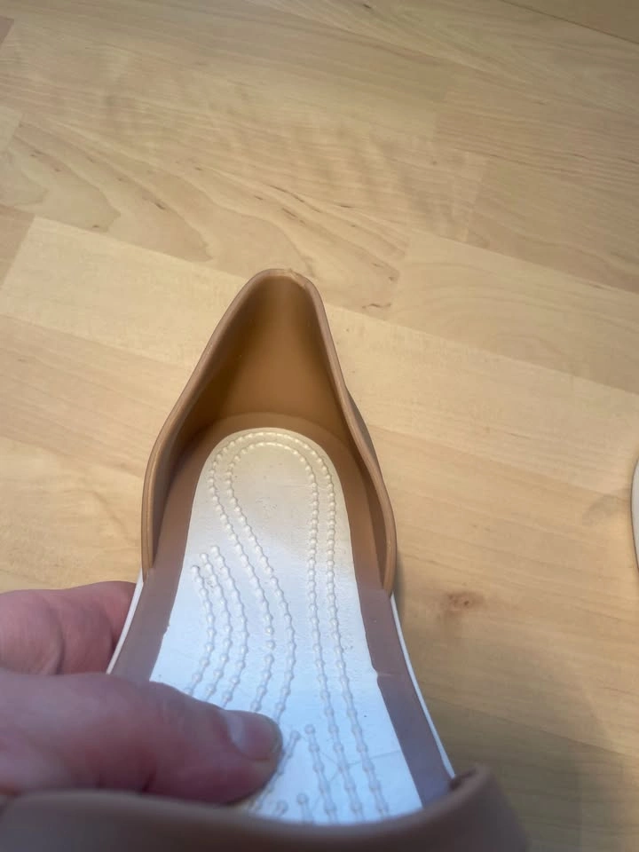 EU 37, US 7, Jelly flat sandals with open toe - photo 4