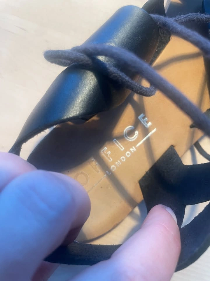 US 8 Black Leather Lace-Up Gladiator Sandals - Made in Italy - photo 4