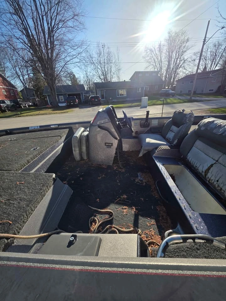 1996 Nitro Savage 884 19' Bass Fishing Boat - photo 2